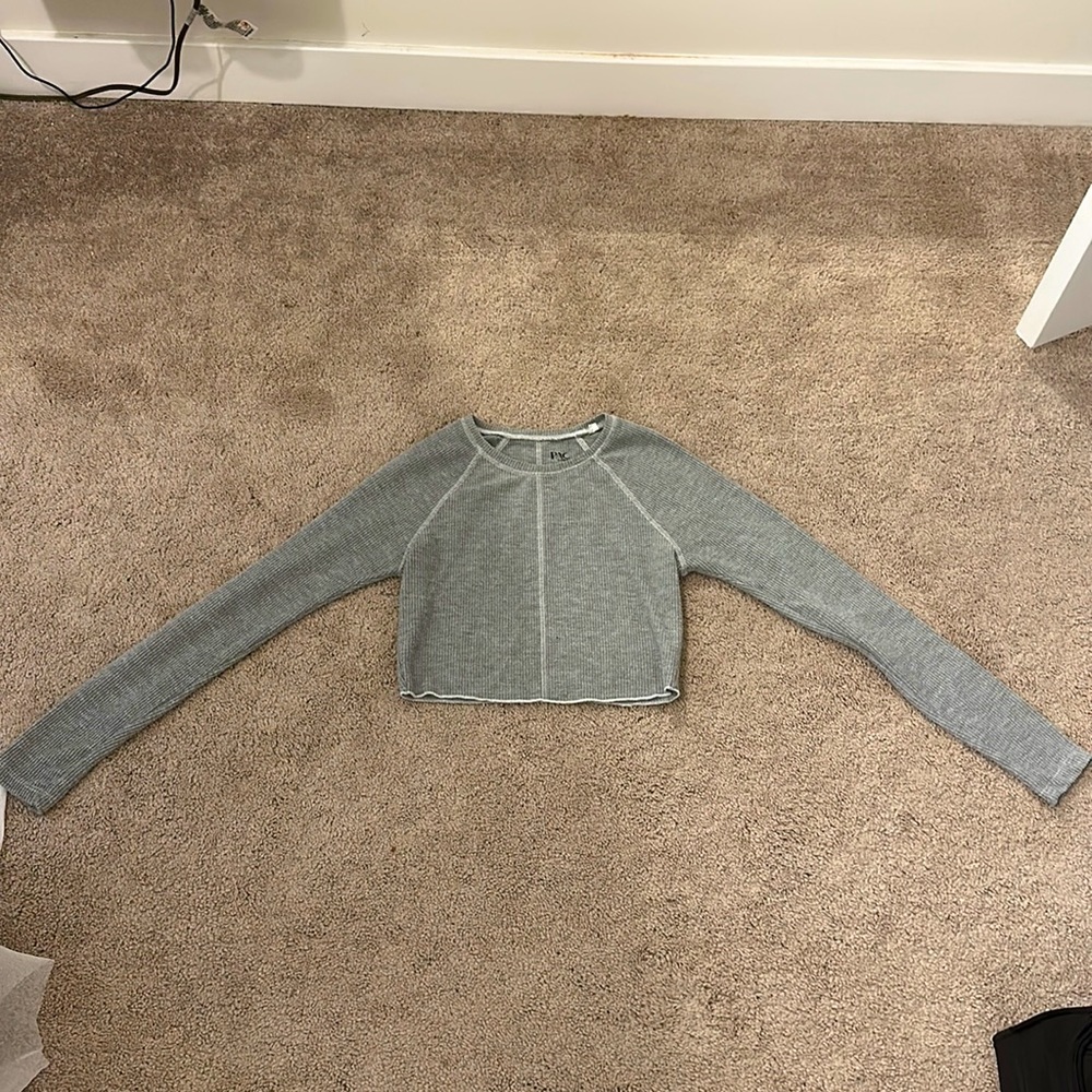 Cropped long sleeve